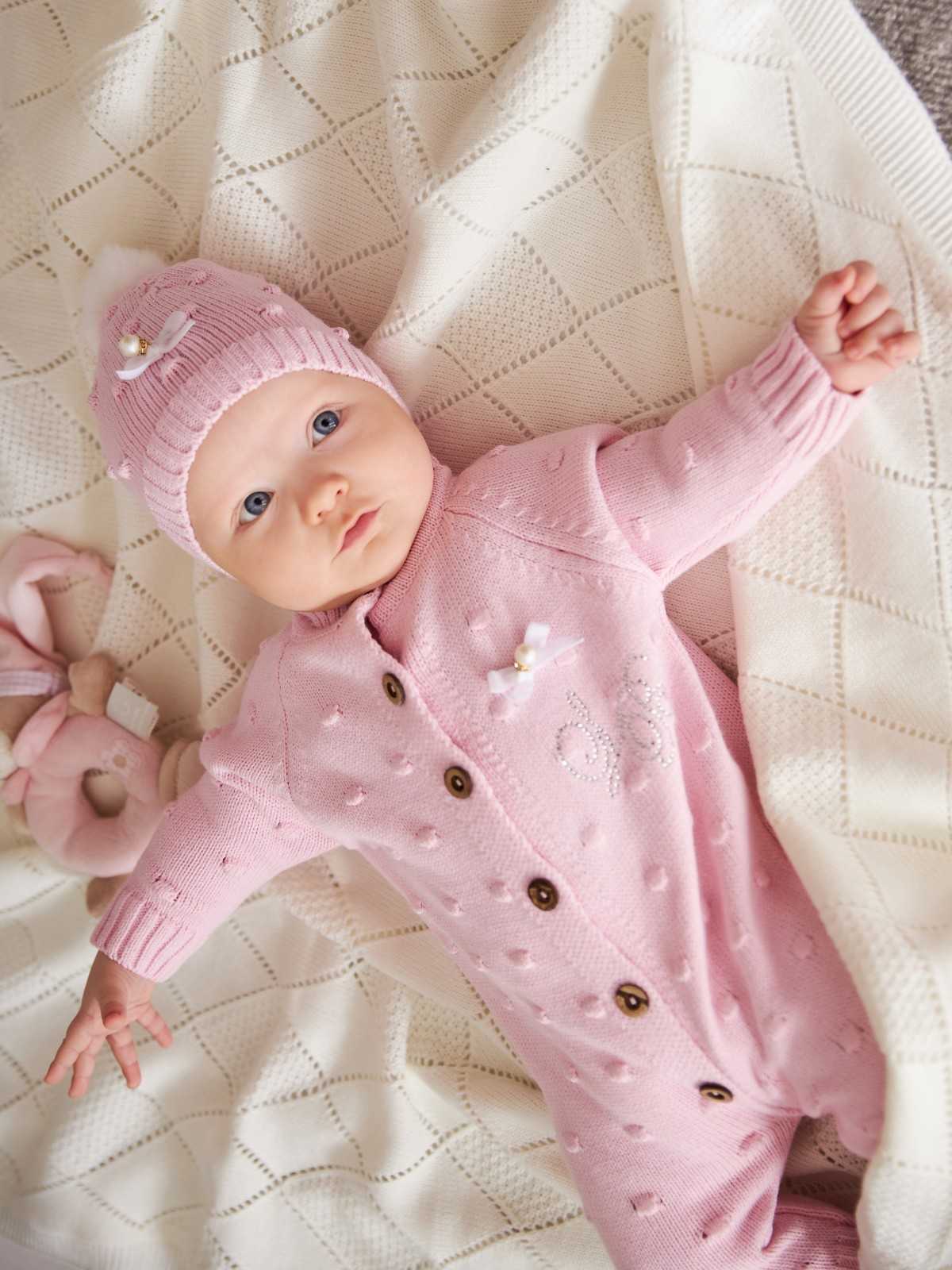 Вязаный комплект для новорождённых (розовый)