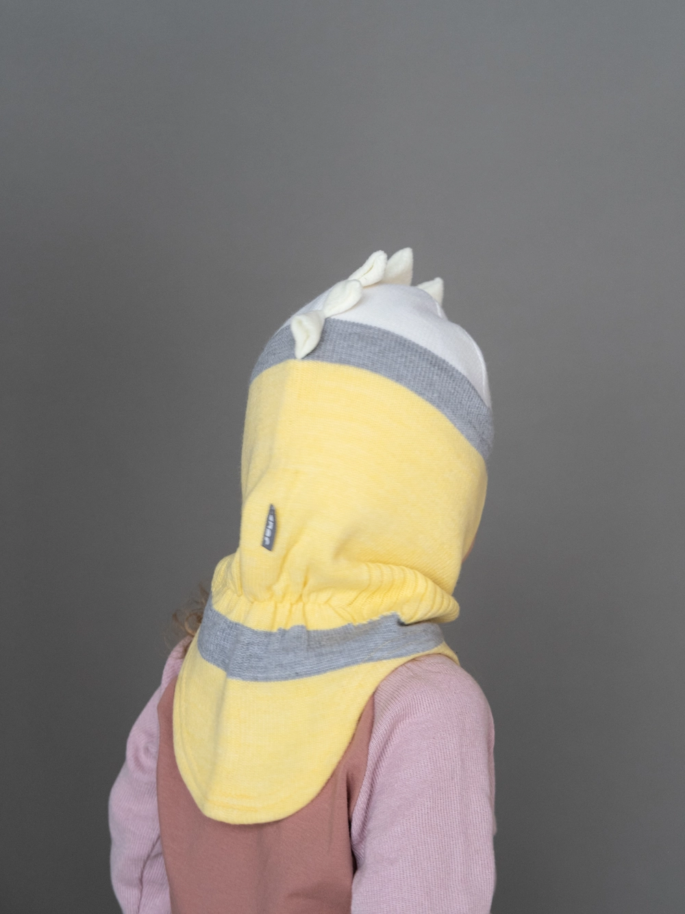 Шапка шлем на девочку черничный мусс (Копировать)